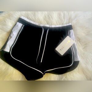 Athleta Colorblocked Short - Womens